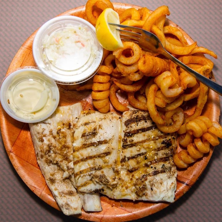 Delicious Chicken Wings: A Crowd Favorite